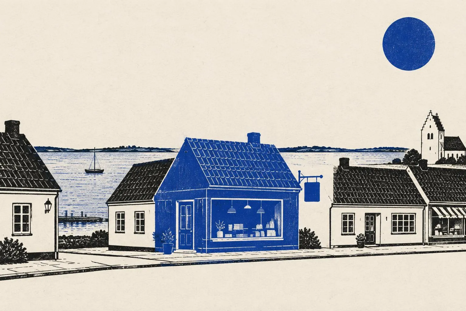 Risografi-illustration af en gade med lave huse ved fjorden, hvor én butik med stort vindue står i blåt